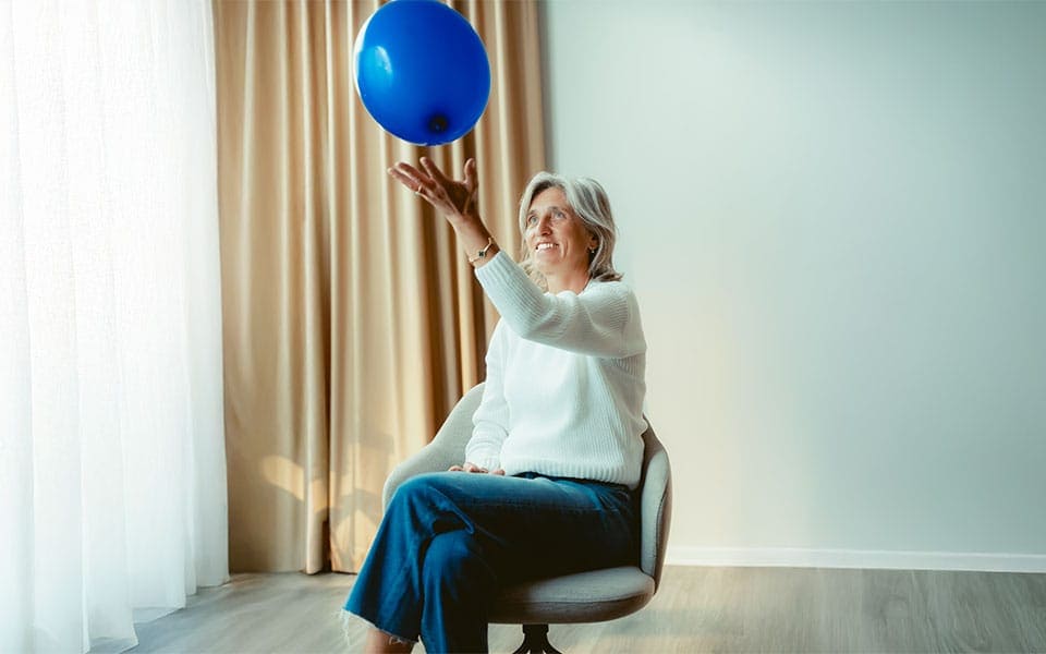 Blue balloon challenge