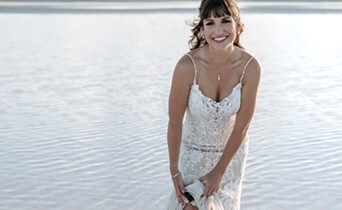 A busy flight attendant and bride to be - Mandy's story